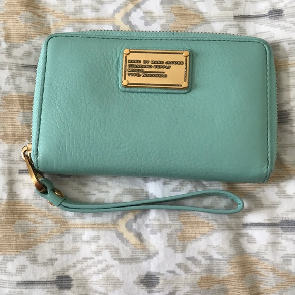 Marc By Marc Jacobs Handbags - Marc by Marc Jacobs Wallet/Wristlet